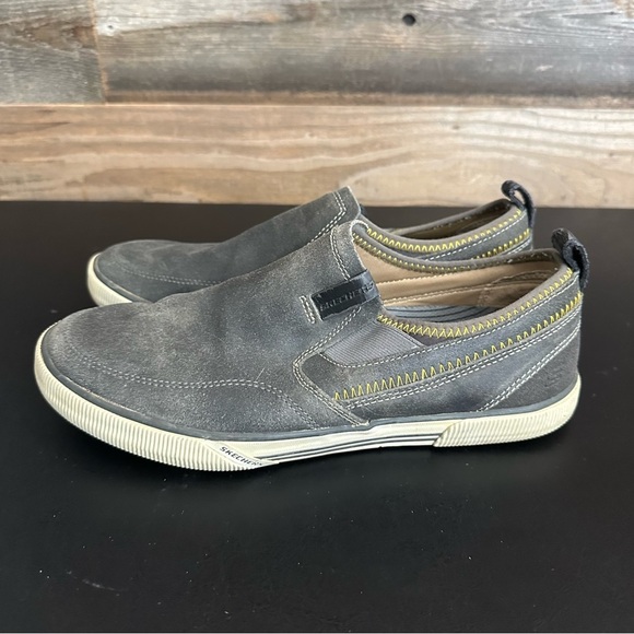 Skechers Men Talon Charcoal Slip On Distressed Leather Loafers Shoes size 8.5 - Picture 1 of 8